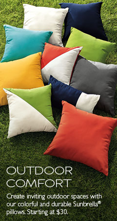 Outdoor accent pillows in colors