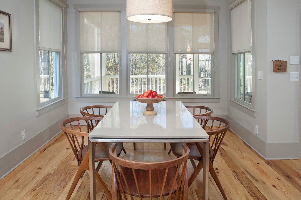 Rand dining table with Soren chairs