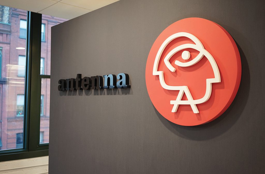 Antenna’s Modern Office Room & Board