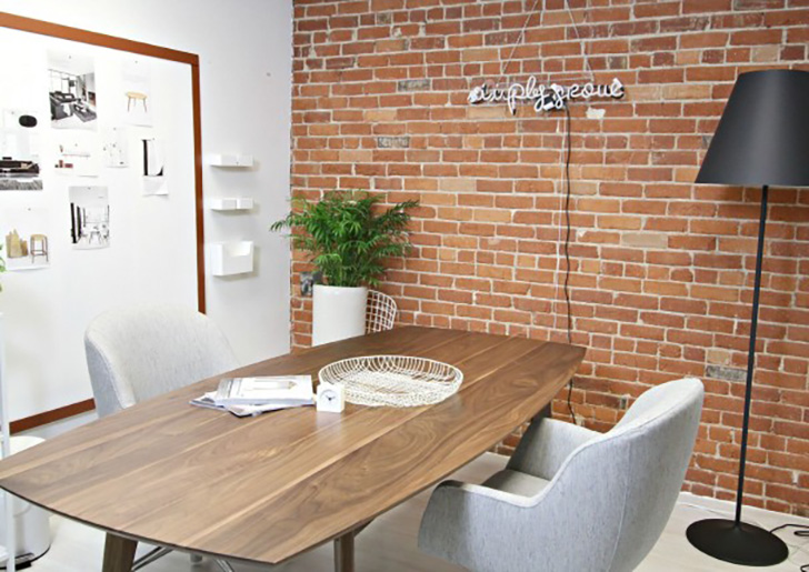 Ventura table Nico office chairs and Soria table lamp