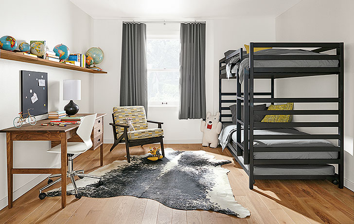 Fort bunk bed with Henning desk