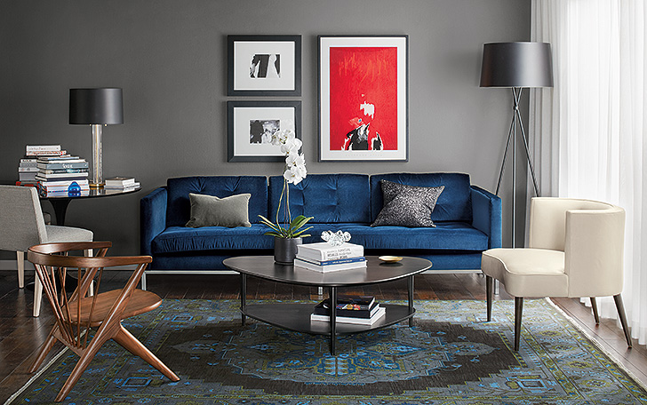 Vintage inspired Heriz rug in modern living room