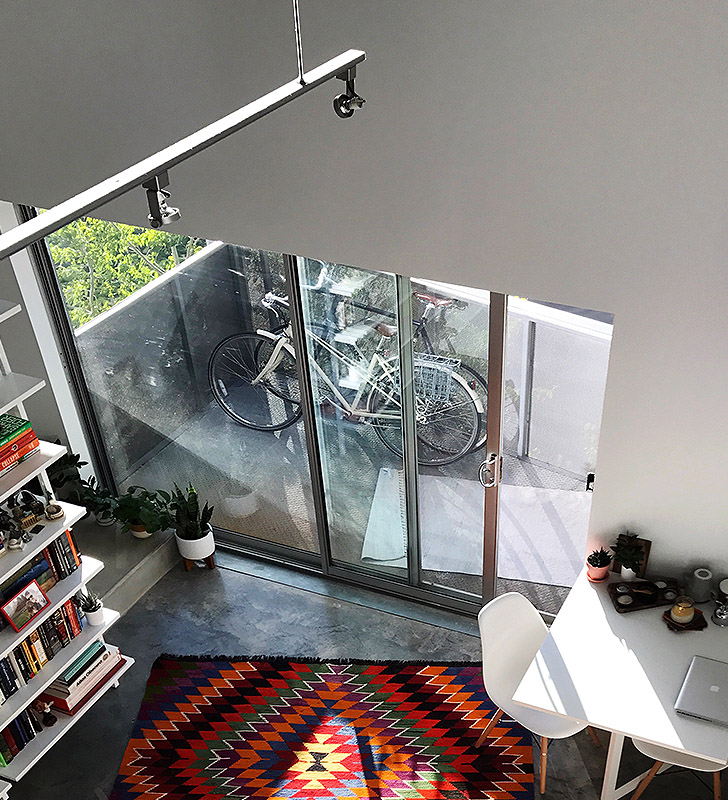 small space balcony pre-furniture