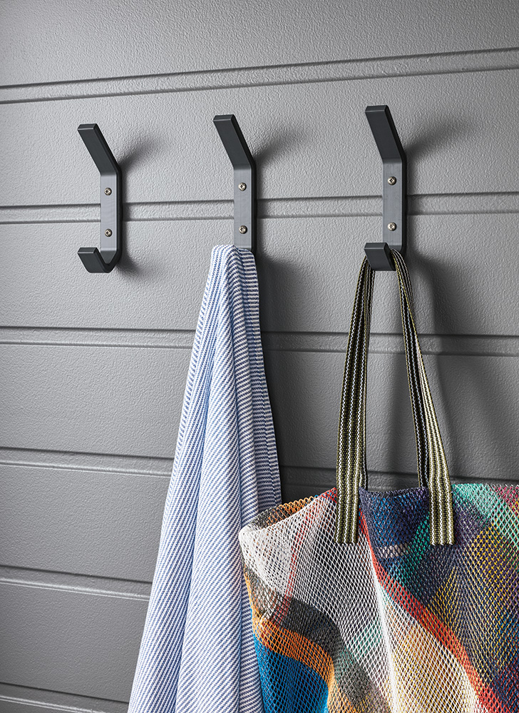 Recycled plastic Orr modern wall hooks