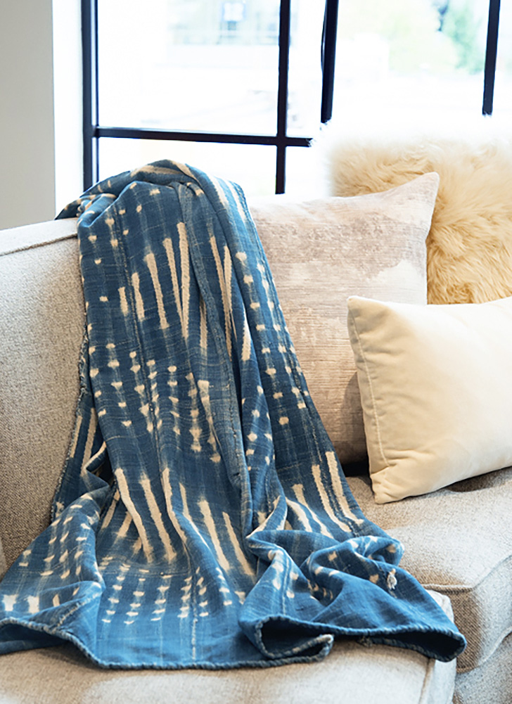 Gouro throw made from vintage indigo textiles