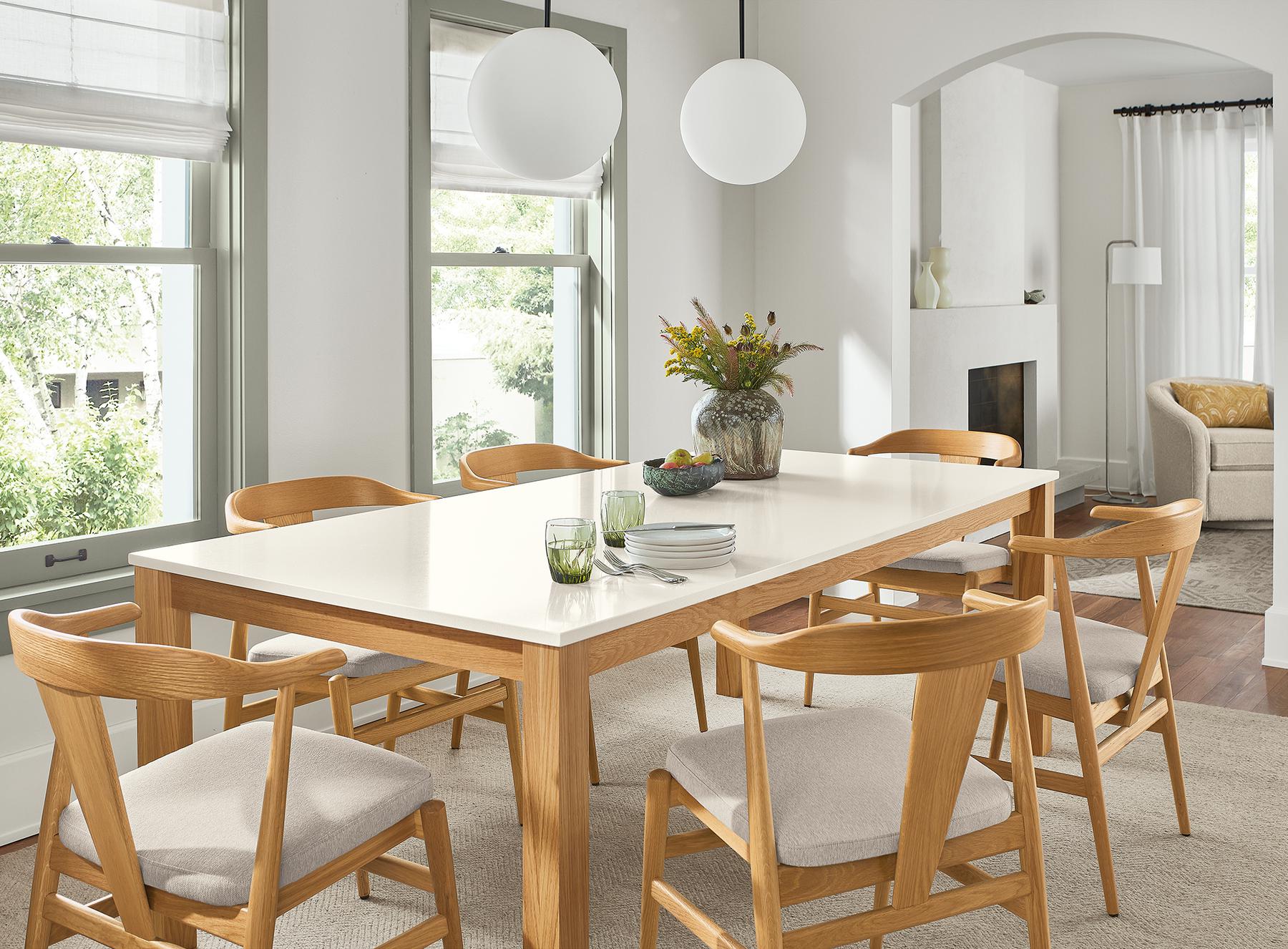 Linden table in white oak with Evan chairs in white oak.