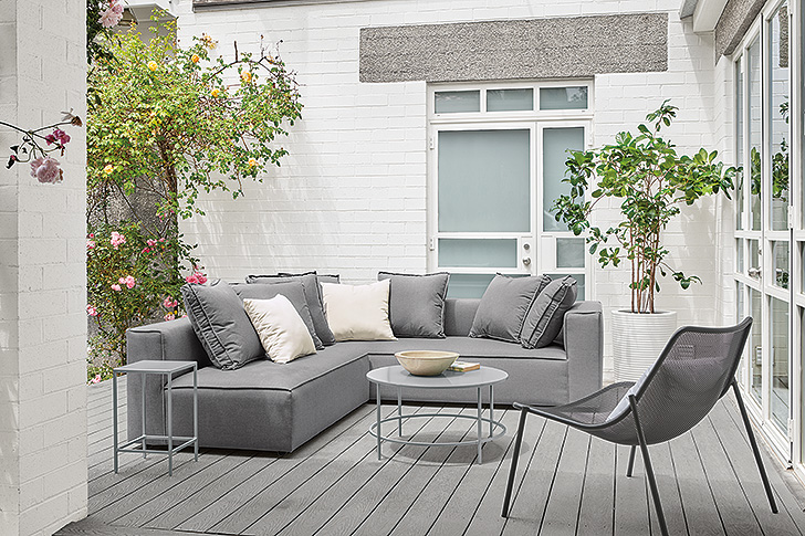 Oasis outdoor sectional provides comfortable outdoor seating