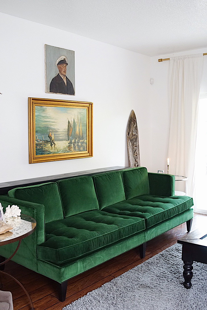 Hutton sofa in green velvet 