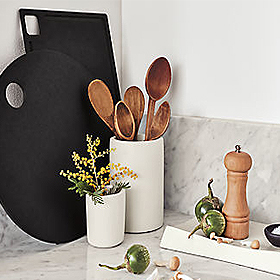 Hostess gifts: cutting boards