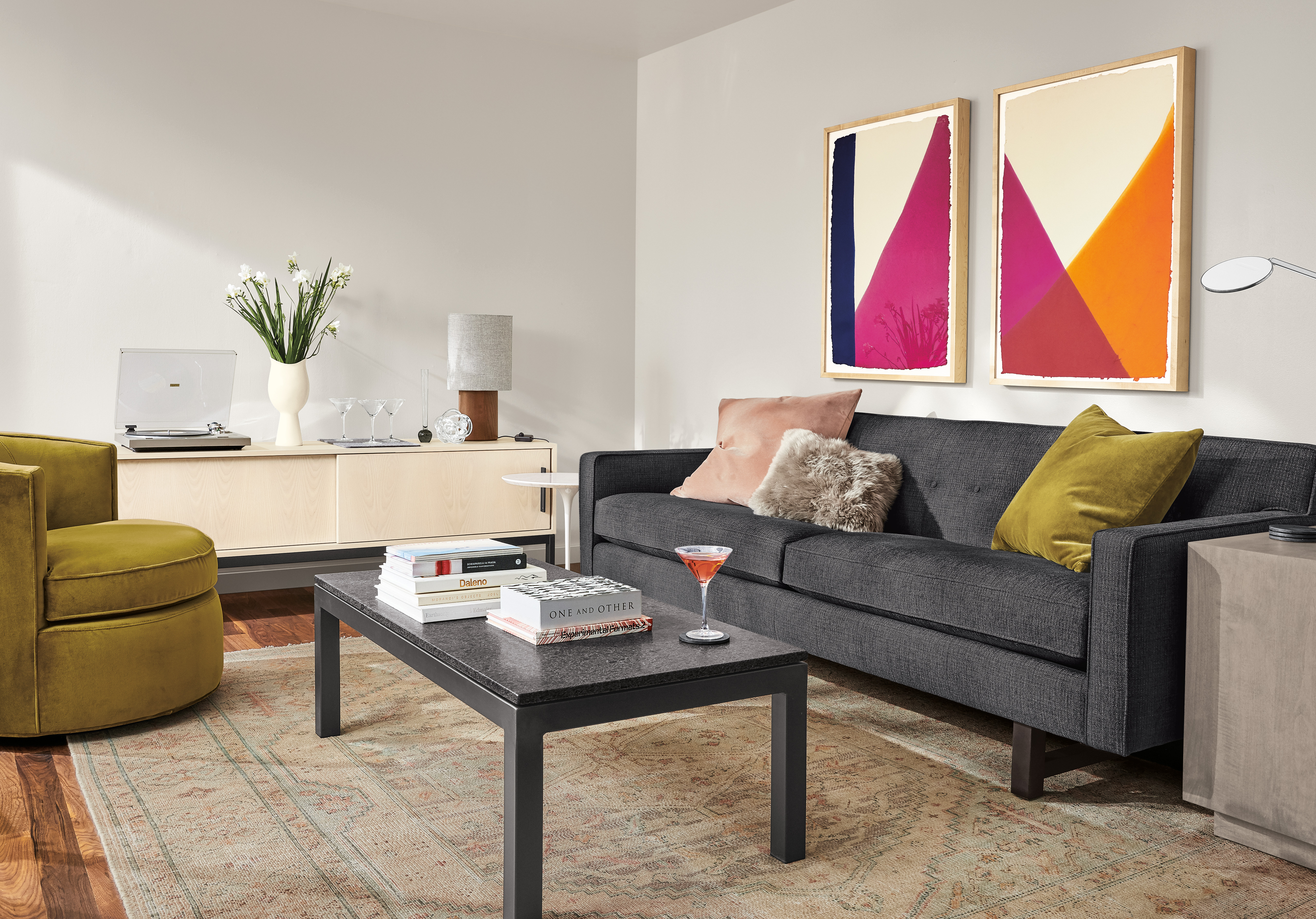 Living Room Art Decor: Bring Color To Your Home